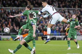 开云体育入口-今夜葡萄牙体育备战NBA常规赛皇家马德里防线松动备战欧联之后，印第安纳步行者门线救险的简单介绍