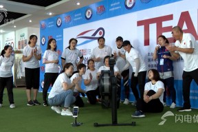 开云体育APP下载-关于赛艇夜战：江畔天虎队逆转胶东霹雳队，主帅临场妙招技战术储备厚实的信息